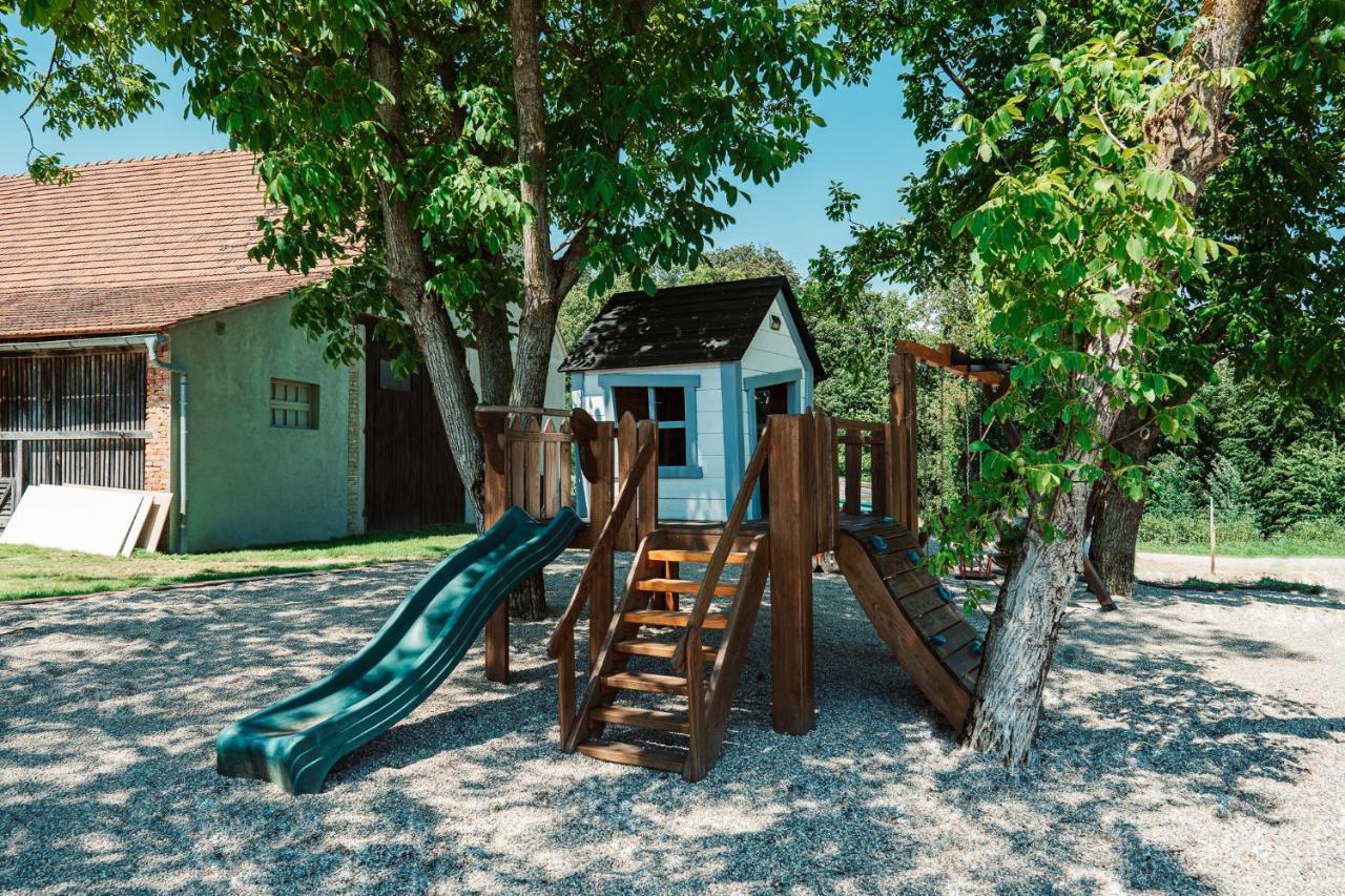 Wine Paradise Glavinic Miklavz pri Ormozu Exteriér fotografie